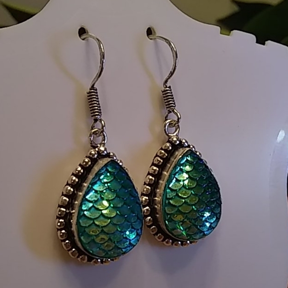 ๐MULTI COLOR DIECLO GLASS Handmade earrings - Picture 14 of 16